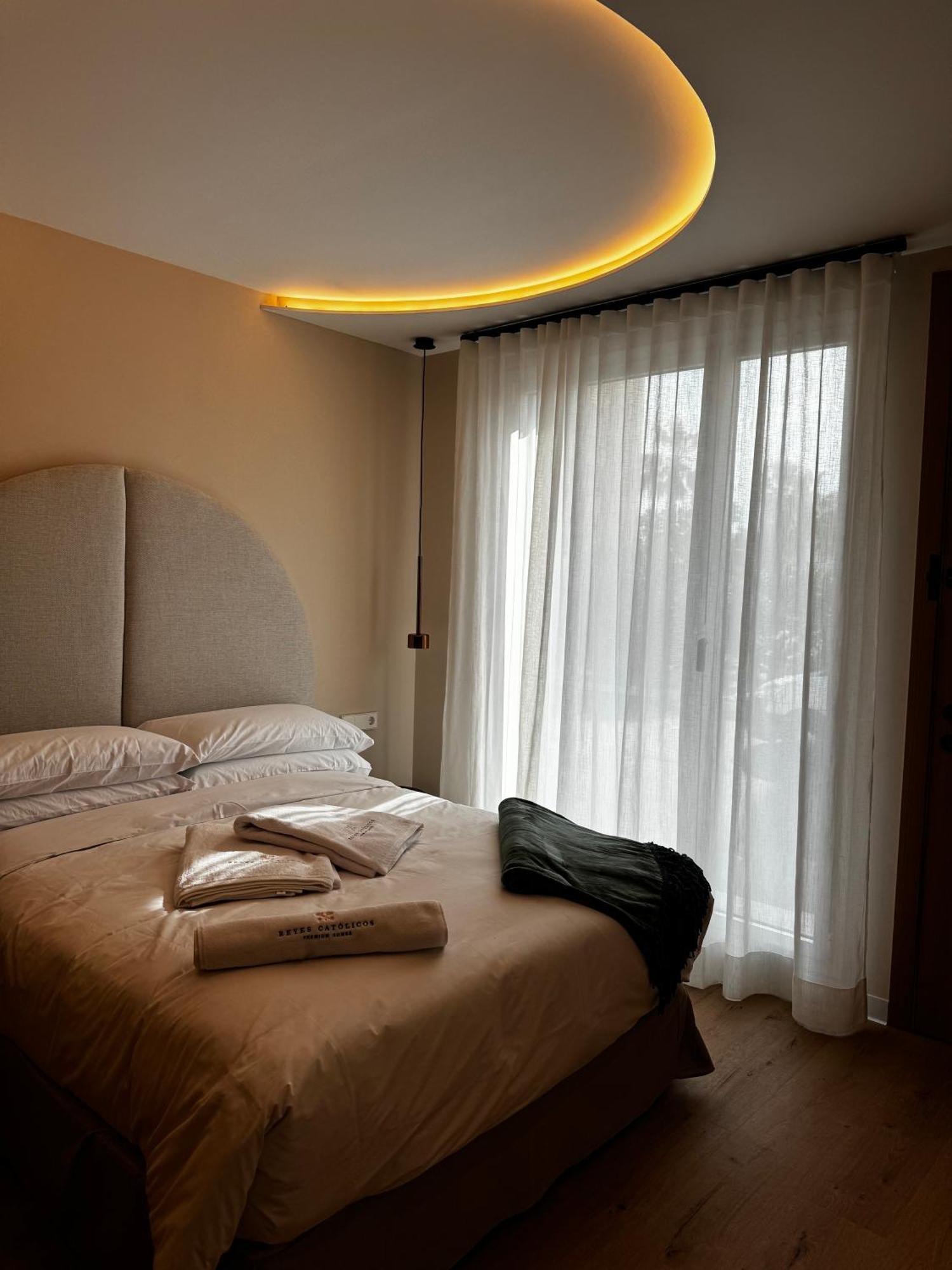 Reyes Catolicos Premium Beach, Playa Urbanova, Alicante Exteriör bild