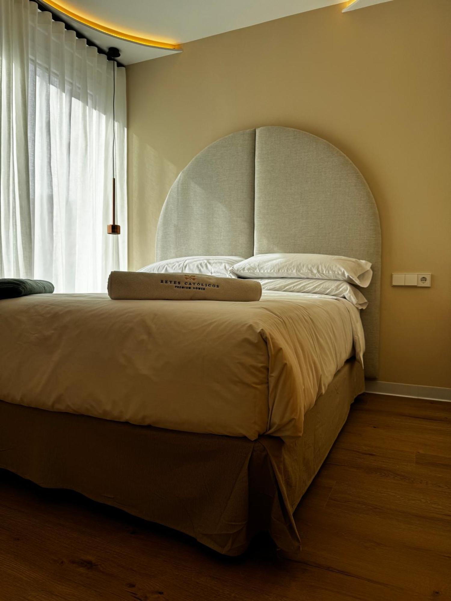 Reyes Catolicos Premium Beach, Playa Urbanova, Alicante Exteriör bild